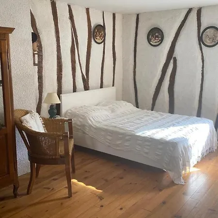 Konukevi Farmhouse *